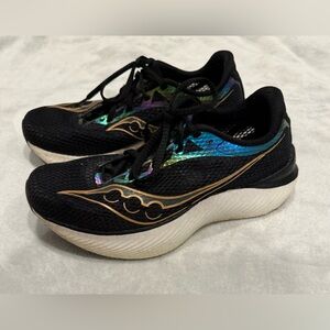 SAUCONY Endorphin Pro Carbon Plated Racing Shoe Womens Sz 9.5